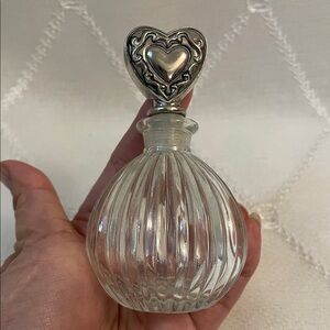 Vintage Ribbed Clear Glass With Silver Tone Heart Shaped Stopper Perfume Bottle